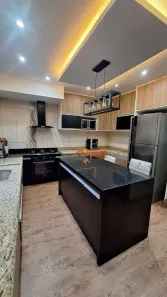 Sobrado com 4 Quartos à venda, 260m² no Jardim Albertina, Guarulhos