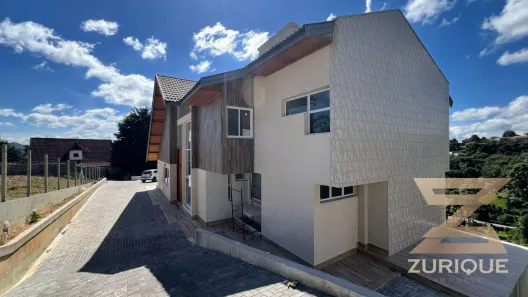 Casa com 4 Quartos à venda, 330m² no Alto do Capivari, Campos do Jordão