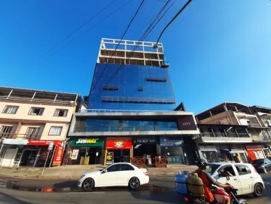 Sala Comercial para alugar, 649m² no São Pedro, Juiz de Fora