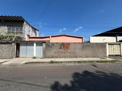 Casa com 3 Quartos à venda, 266m² no Monte Castelo, Fortaleza