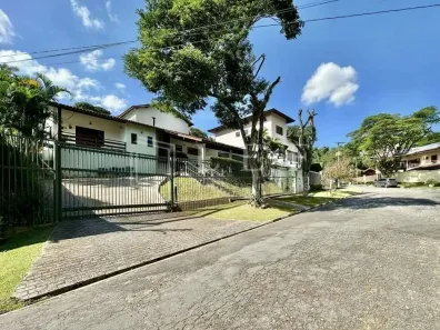 Casa de Condomínio com 4 Quartos à venda, 359m² no Águas da Fazendinha, Carapicuíba
