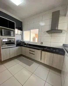 Casa com 3 Quartos à venda, 220m² no Loteamento Villa Branca, Jacareí