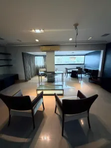 Apartamento com 3 Quartos para alugar, 220m² no Cremação, Belém
