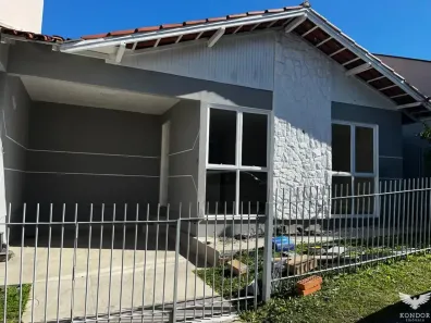 Casa de Condomínio com 3 Quartos à venda, 90m² no São Braz, Curitiba