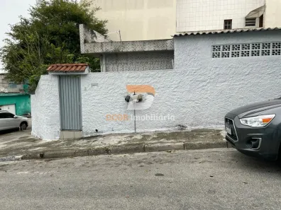 Casa com 2 Quartos para alugar, 200m² no Conceição, Diadema
