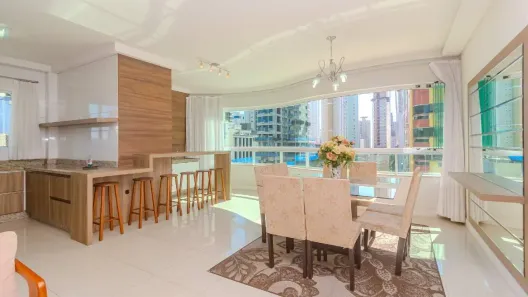 Apartamento com 3 Quartos à venda, 119m² no Centro, Balneário Camboriú