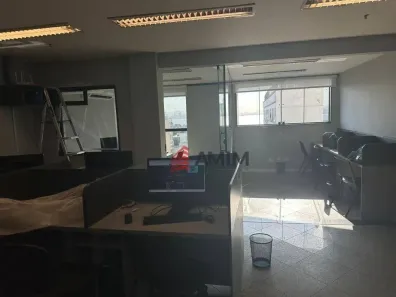 Sala Comercial à venda, 80m² no Centro, Niterói