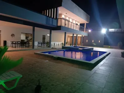 Casa com 4 Quartos à venda, 650m² no , Conde