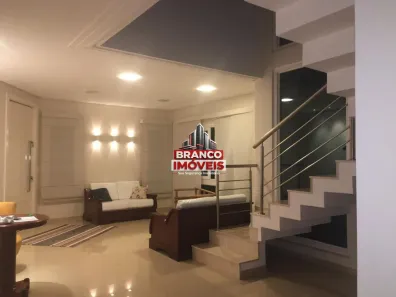 Casa com 4 Quartos à venda, 450m² no Guará II, Brasília