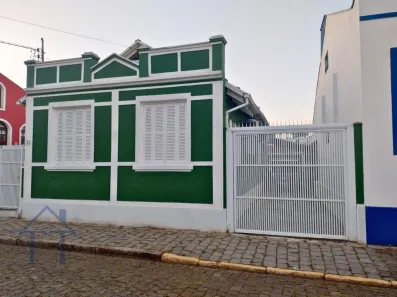 Casa com 4 Quartos à venda, 194m² no Centro, São Francisco do Sul