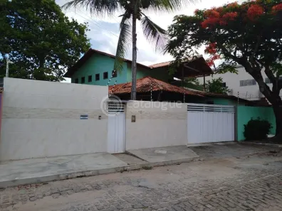 Casa com 4 Quartos à venda, 200m² no Ponta Negra, Natal