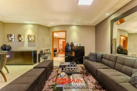 Apartamento com 3 Quartos para alugar, 150m² no Cristo Rei, Curitiba