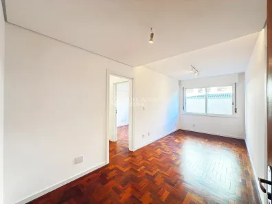 Apartamento com 2 Quartos à venda, 56m² no Auxiliadora, Porto Alegre