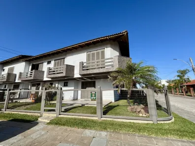 Sobrado com 3 Quartos à venda, 132m² no , Xangri-Lá