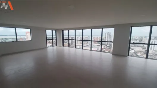 Sala Comercial para alugar, 306m² no Batista Campos, Belém