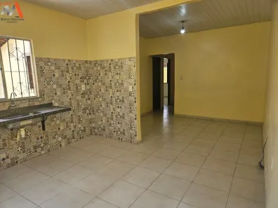 Casa com 2 Quartos para alugar, 200m² no Mangueirão, Belém