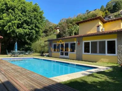 Casa com 4 Quartos à venda, 220m² no Nogueira, Petrópolis