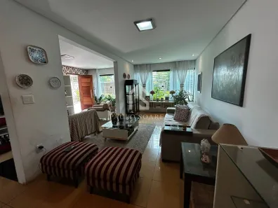 Casa com 5 Quartos à venda, 172m² no Engenho do Meio, Recife
