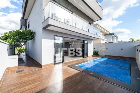Casa de Condomínio com 4 Quartos à venda, 238m² no Jardim Cristal, Aparecida de Goiânia