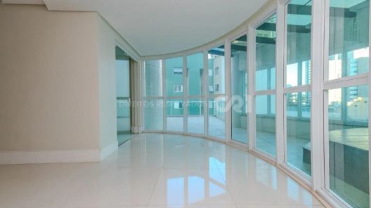 Apartamento com 3 Quartos à venda, 254m² no Centro, Balneário Camboriú