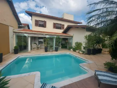 Sobrado com 4 Quartos à venda, 273m² no Jardim Chapadão, Campinas