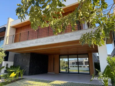 Casa de Condomínio com 4 Quartos à venda, 365m² no Pedra Branca, Palhoça