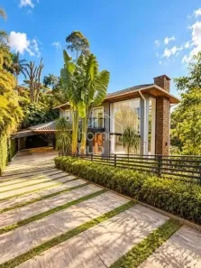 Casa com 3 Quartos à venda, 776m² no Mosela, Petrópolis