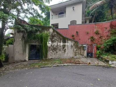 Casa com 5 Quartos à venda, 317m² no Santa Rosa, Niterói
