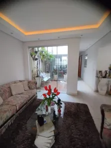 Sobrado com 5 Quartos à venda, 310m² no Vila Santa Izabel, Bauru