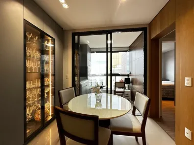 Apartamento com 2 Quartos à venda, 79m² no Agronômica, Florianópolis