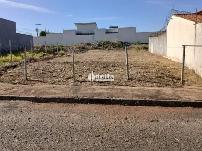 Lote/Terreno à venda, 250m² no Nossa Senhora das Graças, Uberlândia