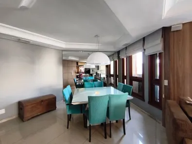 Apartamento com 3 Quartos para alugar, 160m² no Três Figueiras, Porto Alegre
