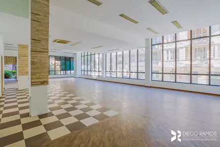 Ponto Comercial para alugar, 368m² no Centro Histórico, Porto Alegre
