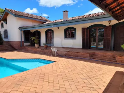 Fazenda/Sítio com 4 Quartos à venda, 700m² no Recanto Amapola, Bragança Paulista