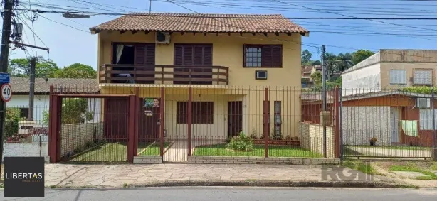 Casa com 3 Quartos à venda, 271m² no Jardim Sabará, Porto Alegre