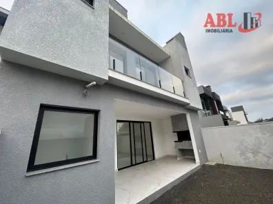 Sobrado com 3 Quartos à venda, 174m² no Central Park, Cachoeirinha