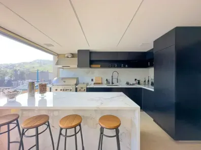 Casa de Condomínio com 5 Quartos para alugar, 600m² no Tamboré, Santana de Parnaíba