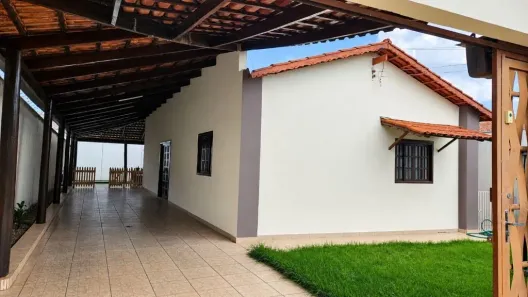 Casa com 3 Quartos à venda, 238m² no Cidade Satélite São Luiz, Aparecida de Goiânia