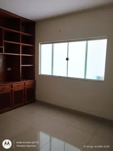 Casa com 4 Quartos para alugar, 250m² no Santa Rosa, Cuiabá