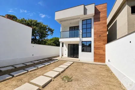 Casa com 3 Quartos à venda, 165m² no Terra Firme, Rio das Ostras