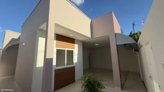 Casa com 3 Quartos para alugar, 160m² no , Guanambi