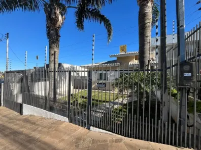 Casa com 3 Quartos à venda, 64m² no Petrópolis, Passo Fundo