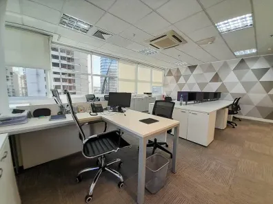 Sala Comercial para alugar, 208m² no Vila Olímpia, São Paulo