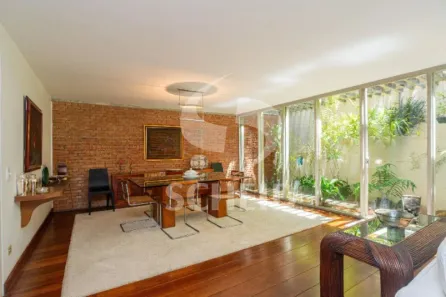 Casa com 4 Quartos à venda, 624m² no Jardim Leonor, São Paulo