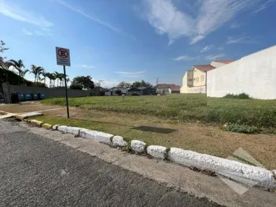 Lote/Terreno à venda, 698m² no Vila São Geraldo, Taubaté