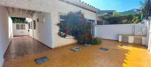 Casa com 2 Quartos para alugar, 80m² no Taquara, Rio de Janeiro