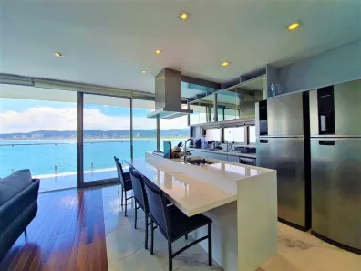 Casa de Condomínio com 5 Quartos à venda, 384m² no Mar e Céu, Guarujá