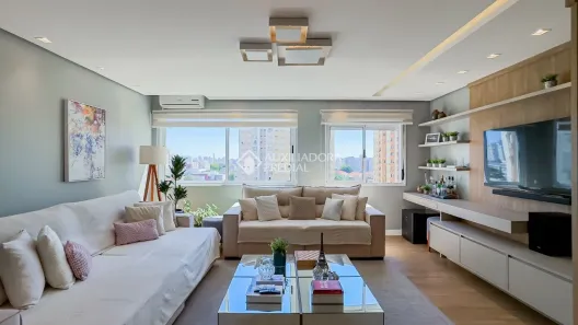 Apartamento com 2 Quartos à venda, 69m² no Vila Ipiranga, Porto Alegre