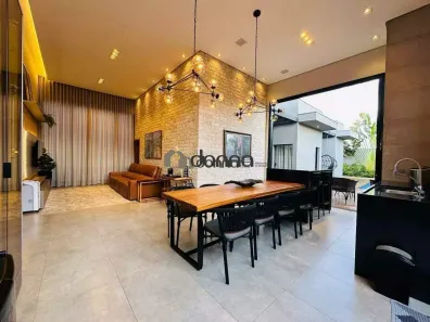 Casa com 3 Quartos à venda, 212m² no Conjunto Morada do Sol, Uberaba