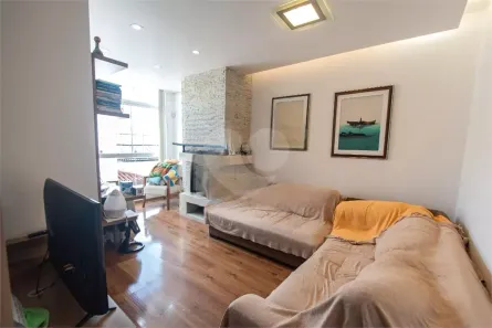 Casa com 3 Quartos à venda, 350m² no Jardim da Glória, São Paulo